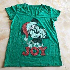 Christmas Minnie Mouse v neck tee